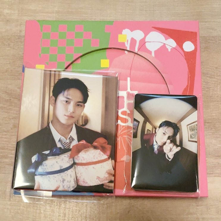 218sake_min's tweet photo. SEVENTEEN SPILL THE FEELS トレカ 交換
CARAT盤

[譲]📷1.2枚目
ミンギュ ジョンハン ジョシュア ウォヌ The8
ディエイト スングァン

[求]ドギョム(バインダー・フォトセット)
3枚目の💖以外(バケハのものだと尚嬉)

異種交換◎
郵送希望

よろしくお願いいたします🫧 https://t.co/YRp7HkVNUY