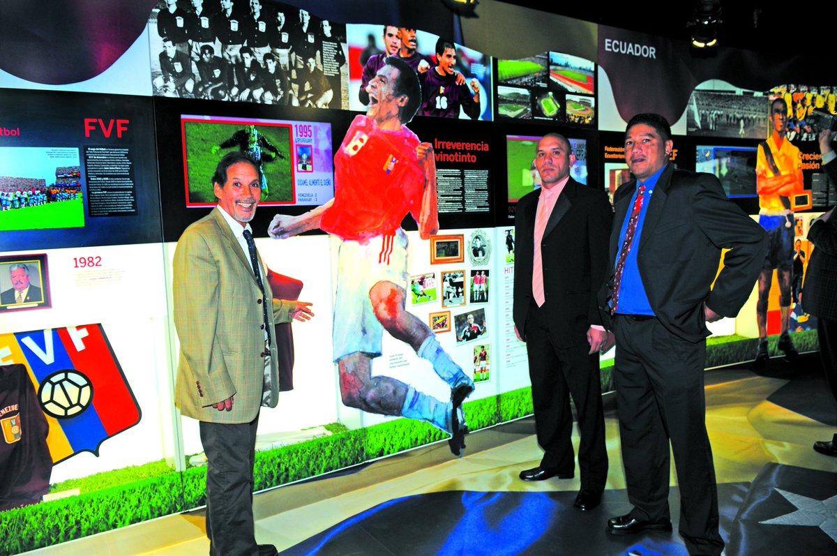 Al lado del hotel donde la Vinotinto concentró para enfrentar a Paraguay, está el Museo del Fútbol Sudamericano. En su inauguración, se juntaron los históricos Luis Mendoza, Stalin Rivas y José Luis Dolgetta con la imagen de Juan Arango, vigente en la nueva versión. Inspiradores.