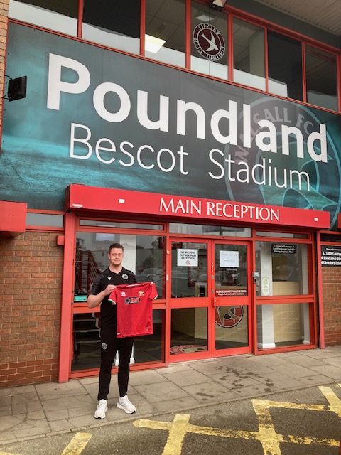 Kits4Causes (@kits4causes) on Twitter photo Picked up a kit donation today from our local EFL team, many thanks to Martyn at Walsall FC Academy <a href="/WFC_Academy/">Walsall FC Academy</a> <a href="/WFCOfficial/">Walsall FC</a> <a href="/EFL/">EFL</a> Picked up a kit donation today from our local EFL team, many thanks to Martyn at Walsall FC Academy <a href="/WFC_Academy/">Walsall FC Academy</a> <a href="/WFCOfficial/">Walsall FC</a> <a href="/EFL/">EFL</a>