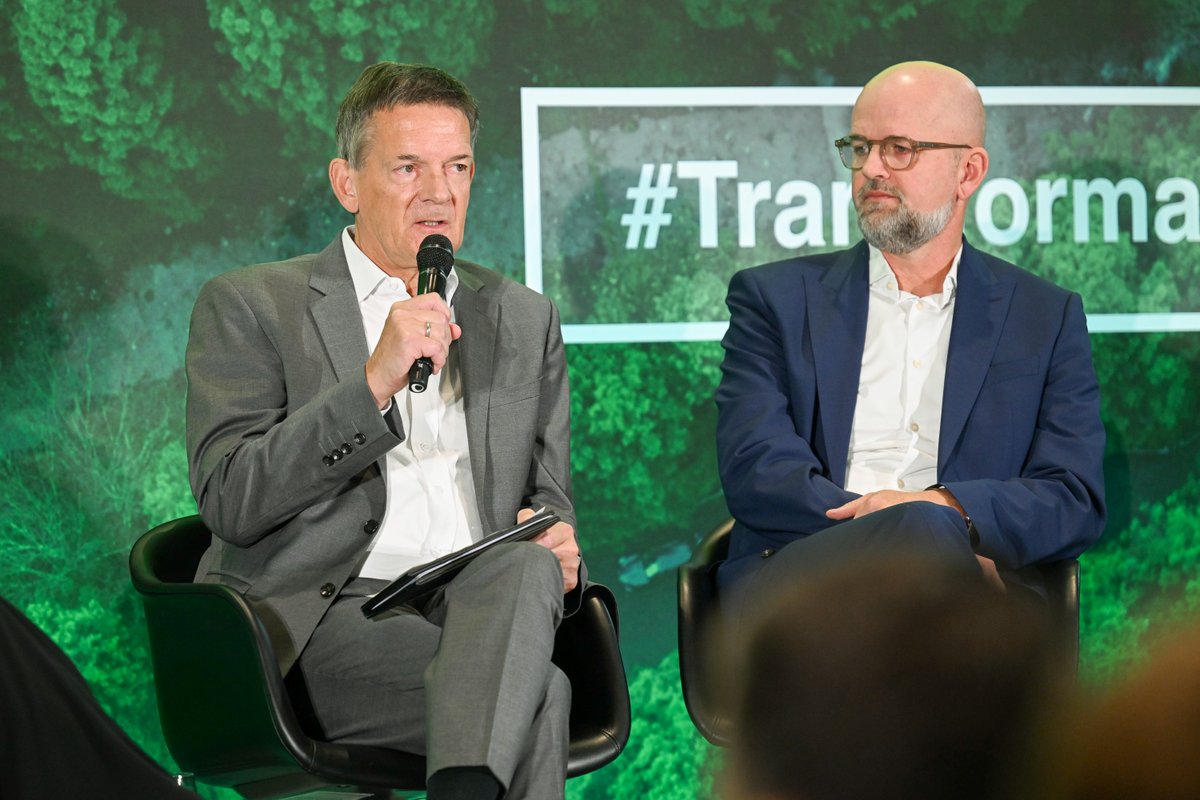 The time is now! Wir als Industrie wollen die #Transformation umsetzen. Klare Rahmenbedingungen über Legislaturperioden hinweg ist das A und O, fordert <a href="/GrosseEntrupVCI/">Wolfgang Große Entrup</a> vom <a href="/chemieverband/">VCI</a> beim #Klimakongress. Mehr: bdi.eu/klimakongress