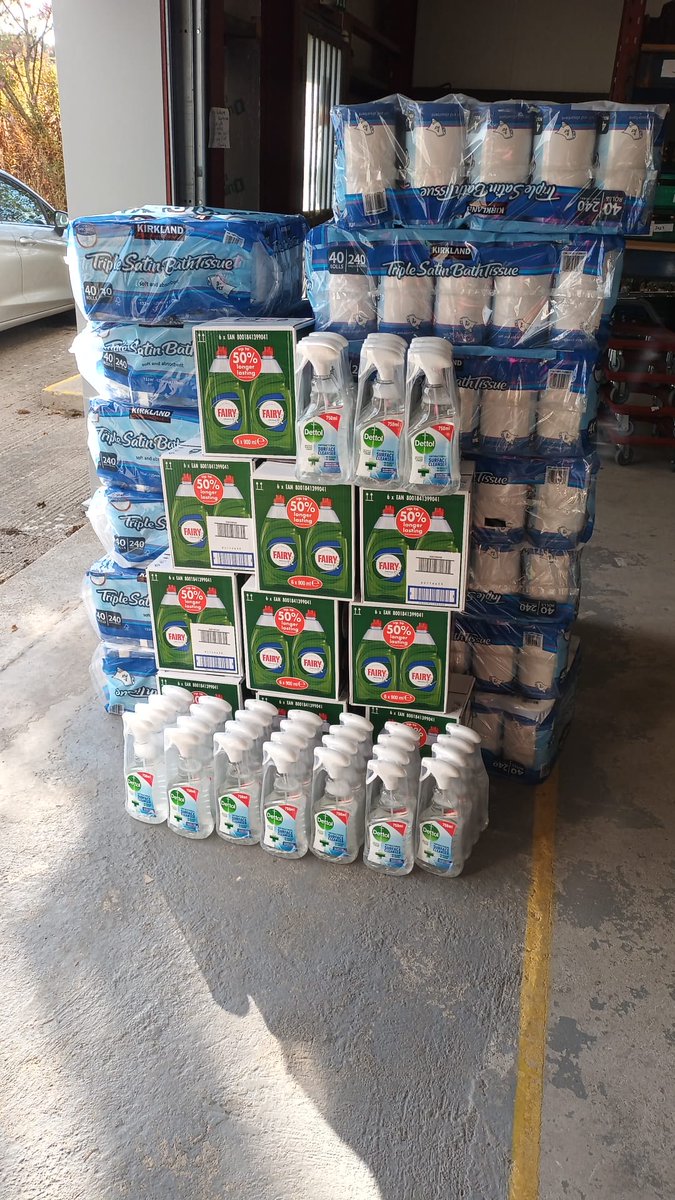 🧻 Thank You, Andron Facilities Management! 🧻

A huge thank you to <a href="/AndronFM/">Andron FM</a> for their generous donation of toilet roll, anti-bacterial spray, and Fairy Liquid! 💚 Your support helps keep essential supplies stocked for those in need across our community.