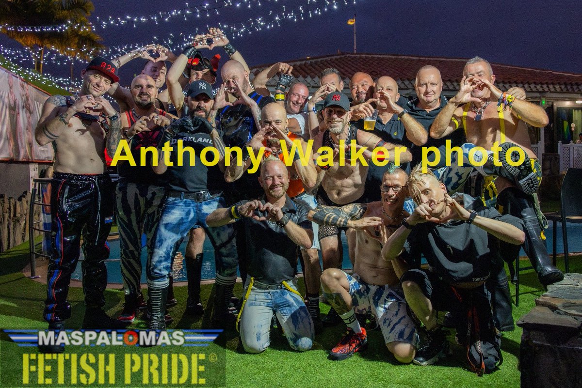 Oi! Oi! M8's,

The photo from Antony Walter are online.

If you want to use the photo for your personal usage, we kindly ask you to credit the photographer and even tag him on social media.

flic.kr/s/aHBqjBMPVb 

#gayskinhead #gayskins #gaypunk #maspalomasfetishpride #mfp2024