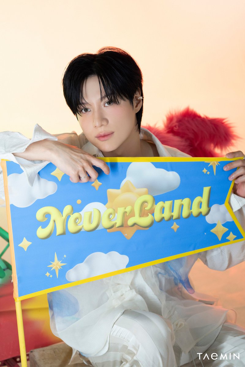 Zolshinee2min_5's tweet photo. 241015 Taemin Taemate welcome kit 
2
#태민 #Taemin #샤이니 #SHINee https://t.co/xJz8UMfGce
