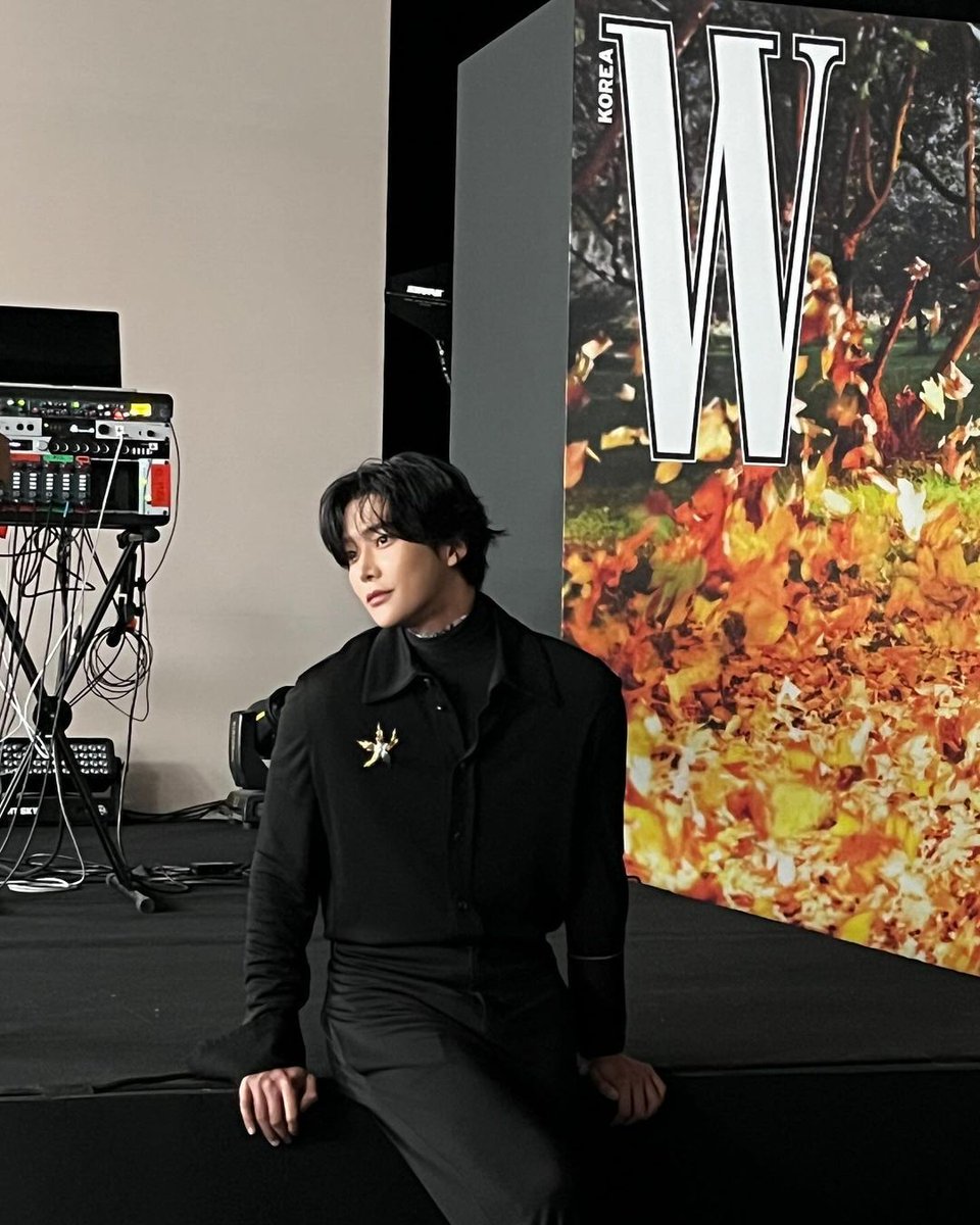 ROWOON_TH's tweet photo. 241015 📷 [IG] ewsbdi update

โรอุนมาลงรูปจากงาน #LoveYourW2024 เมื่อวานค่ะ 
🙏
#BOTTEGAVENETA
#tiffanyandco
#LoveyourW
#유방암인식향상캠페인

#로운 #ROWOON #ロウン #โรอุน https://t.co/gCFLpkNxOs