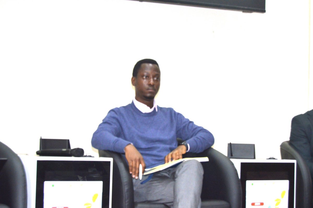 yiyafoundation's tweet photo. "We lose 2.6% of our forest cover as 13% of Ugandans rely on charcoal, while only 0.5% use LPG for cooking. The more we depend on unclean cooking methods, the more our health suffers. It's crucial to actively promote cleaner cooking technologies.β #HealthClimateSymposium https://t.co/w0PMp5yq3y