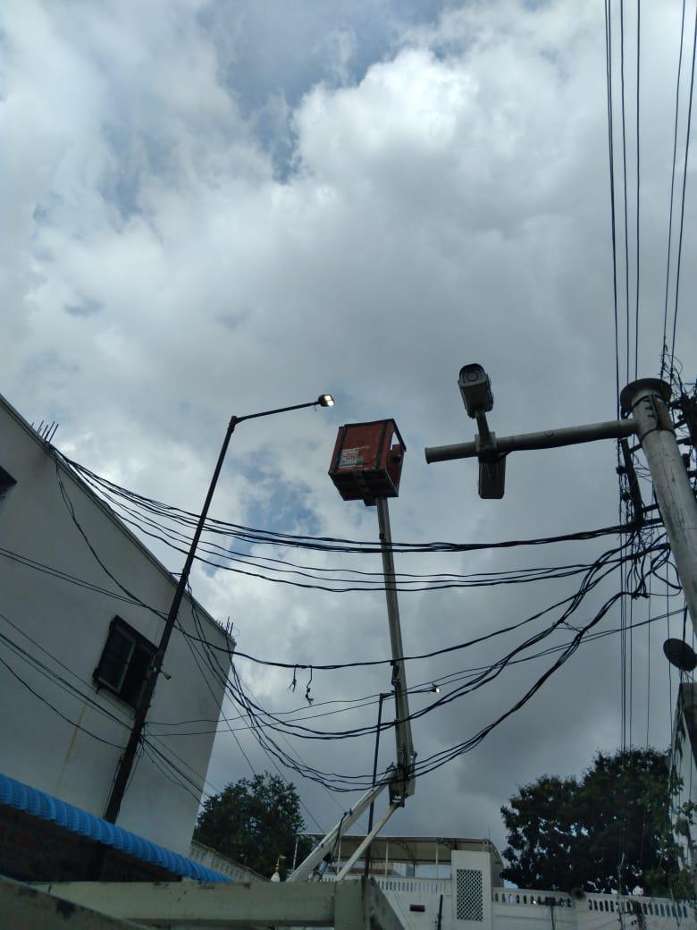 GHMCDyEE's tweet photo. @habeeb0511 @EESL_KBZstlight @EESL_India @GHMCOnline @CommissionrGHMC Above complaint hasbeen https://t.co/4A2r1KI2jO lights are glowing https://t.co/YF13iHCUAT
