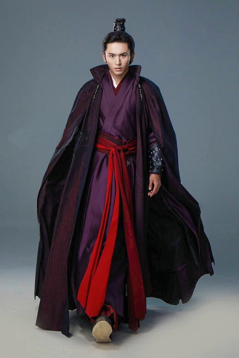 HOUSEofGREATCHU's tweet image. *＊山河知己＊*
江湖最強知己。この衣装でツーショット見たかったな（笑）。物語的に、阿絮率いる天窗VS鬼谷じゃなくて良かった。これだと結末が悲劇しか思いつかな……いや、途中で手を組めば、江湖最強知己伝説！で……やっぱり二人で雪山送りになるか？（強すぎる）。