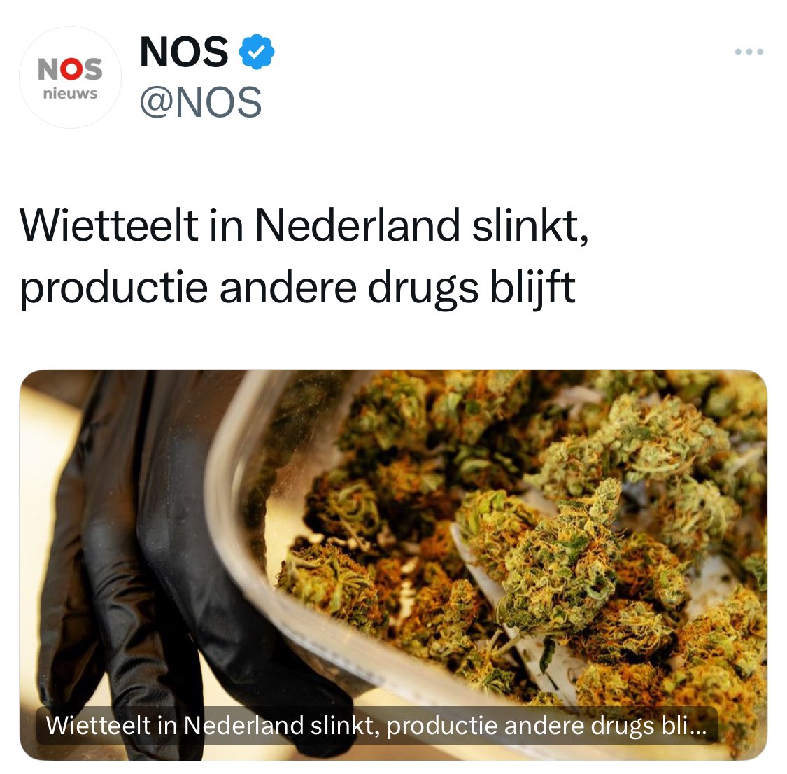 miraroodgroen's tweet photo. RoodGroen stelt voor om verder te bezuinigen op het politie-apparaat, aangezien dit de criminaliteitcijfers omlaag brengt. Mooie win-win weer.
#roodgroen #samendoen https://t.co/jPLXJEjvwj
