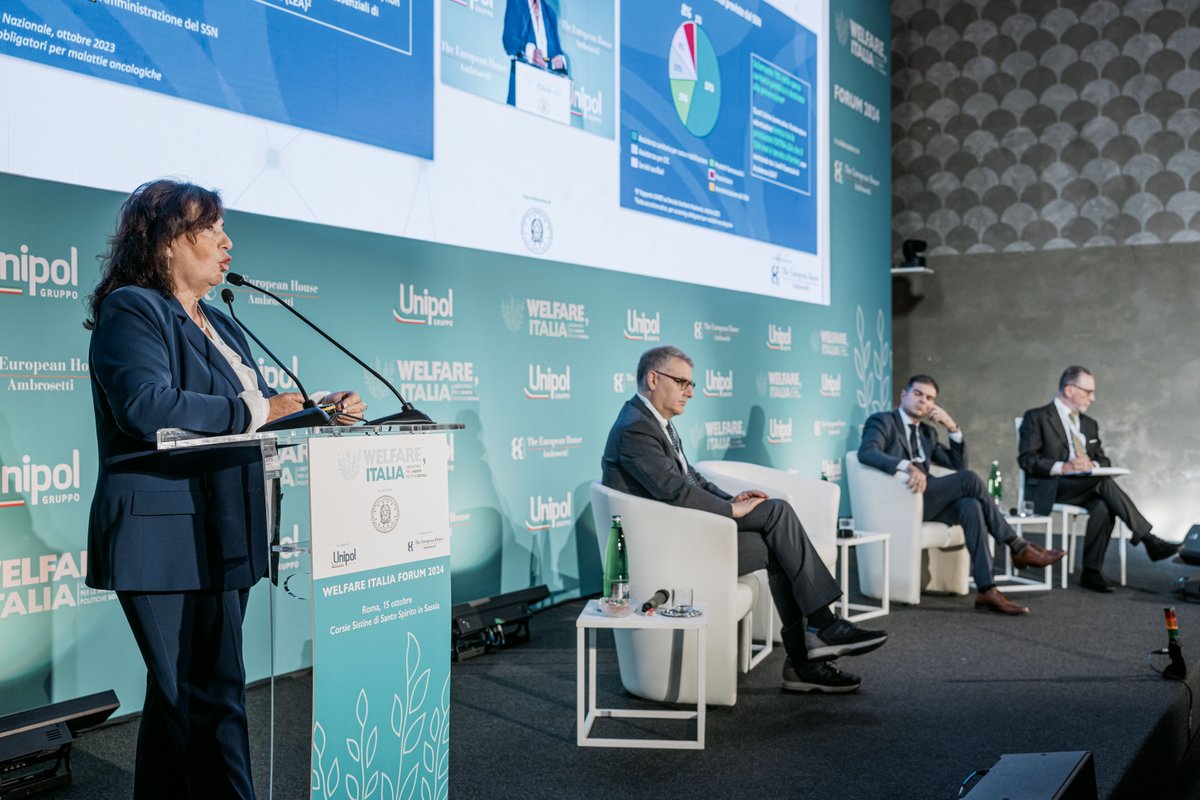 Unipol_PR's tweet photo. #WIF2024: Giovanna Gigliotti mostra i dati della ricerca UniSalute: il 45% degli italiani si rivolge alle cure solo quando inizia a soffrire di un disturbo, ma 4 italiani su 10 farebbero più visite se i tempi di attesa fossero più brevi. ⬇️ https://t.co/ZblFY5CtzO