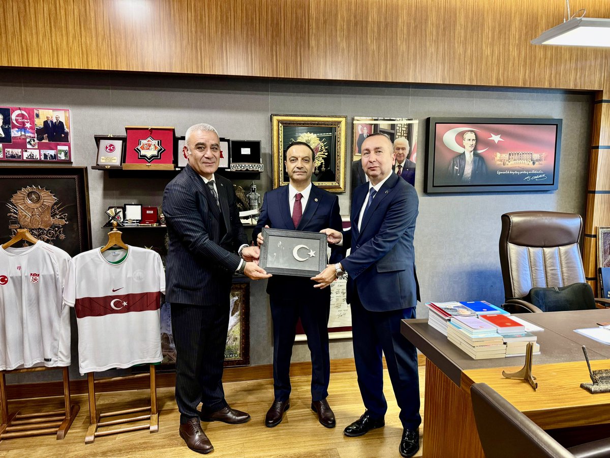 #TBMM’de ziyaretimize gelen hemşehrilerimiz Sn. Mustafa Tok  ve Sn. Cem Uysallı’ya teşekkür ederiz.