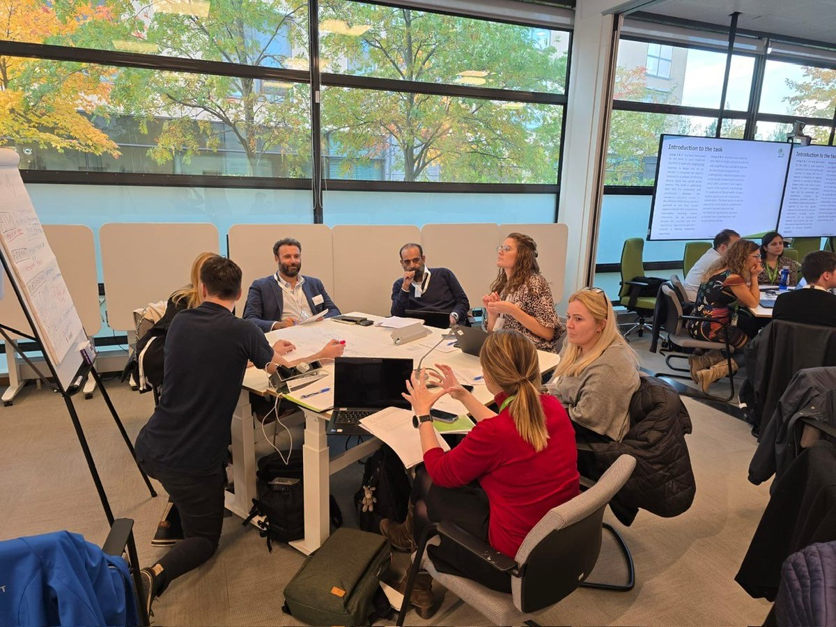 ECDC_EU's tweet photo. The first EU Health Task Force (#EUHTF) training on Designing Simulation Exercises is taking place at #ECDC!
The training aims at building capacity to empower Member State experts to provide support through the EUHTF in EU/EEA & globally.
Learn more: https://t.co/kwJGlFRvv2 https://t.co/xOCVLy4G0Z