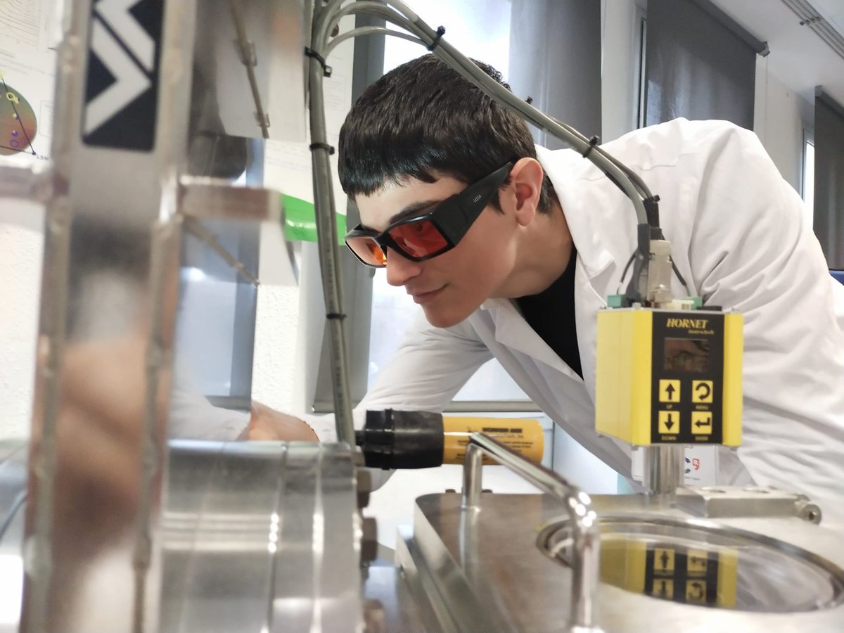 Ep! Encara pots inscriure't al curs d'Energia de #Bojosxlaciència🙌

Ajuda a resoldre reptes globals com l’emergència climàtica i forma part de la transició energètica💪 ⚡️

Tens temps d'apuntar-te fins aquest octubre
🔗fundaciocatalunya-lapedrera.com/ca/bojos-cienc…
