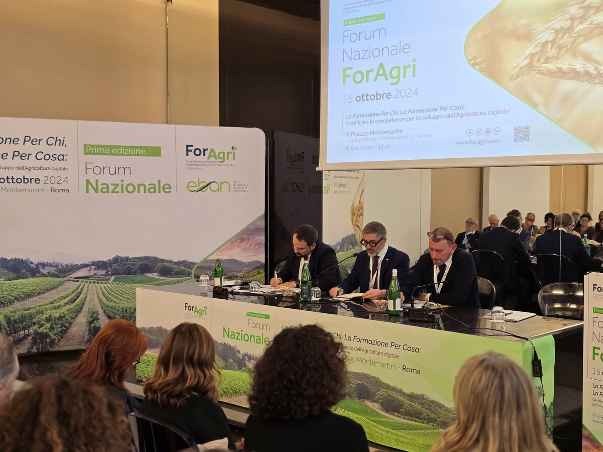 #15ottobre, #Roma 🌿 "𝐋𝐚 𝐟𝐨𝐫𝐦𝐚𝐳𝐢𝐨𝐧𝐞 𝐩𝐞𝐫 𝐜𝐡𝐢, 𝐥𝐚 𝐟𝐨𝐫𝐦𝐚𝐳𝐢𝐨𝐧𝐞 𝐩𝐞𝐫 𝐜𝐨𝐬𝐚",  <a href="/OnofrioRota/">Onofrio Rota 🇮🇹🇪🇺</a>, Segretario Generale #FaiCisl, dal Forum Nazionale ForAgri sulle competenze per l'agricoltura digitale: "Davanti a sfide nuove dobbiamo avere il coraggio di