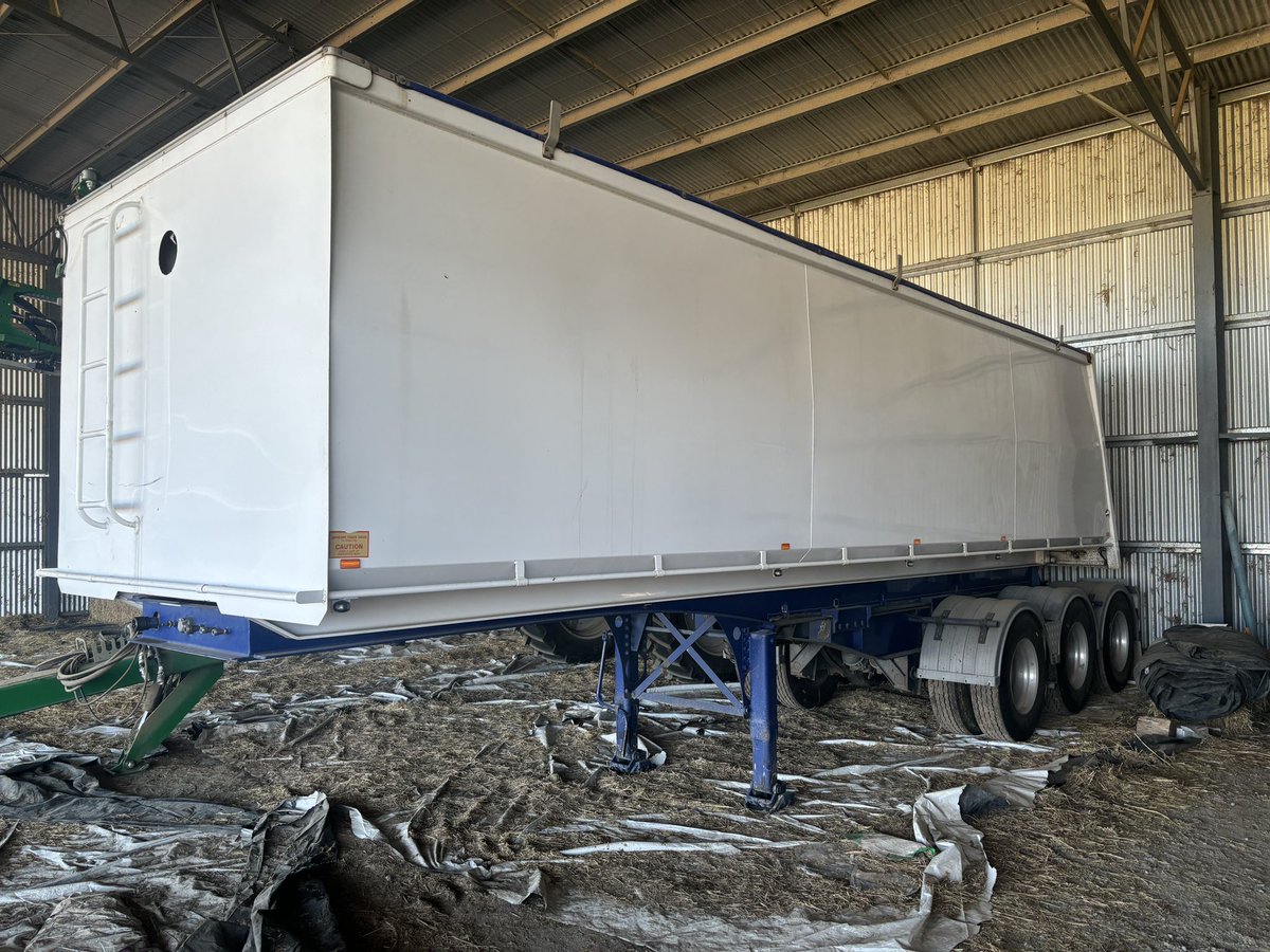 dean leslie tweet media