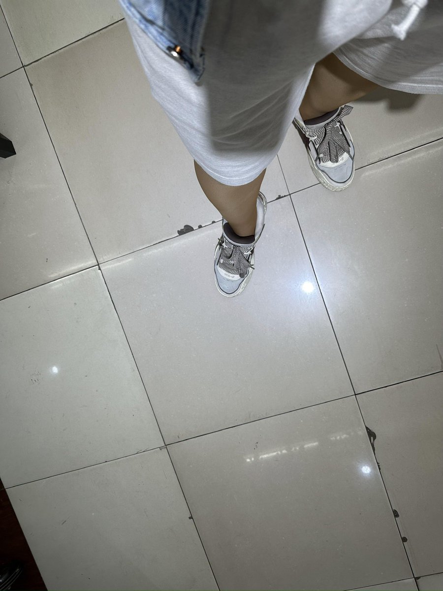 jason98715's tweet photo. 想挑战一下强制通宵定格罚站，天津有没有能线下监督我的呀，有喜欢定格罚站的吗？ https://t.co/jOs2zh7mQw