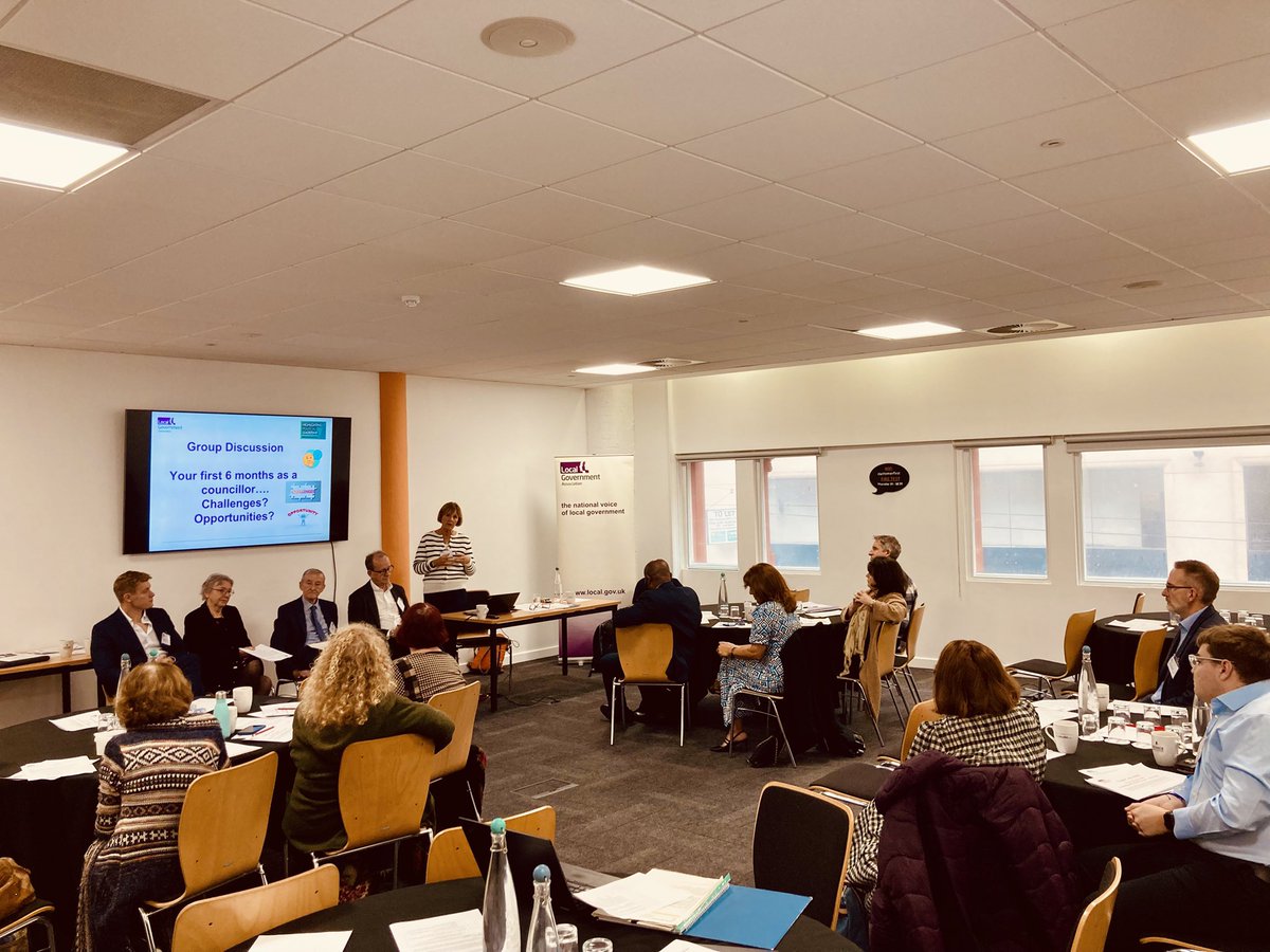 Great discussions with councillors in the West Midlands at our LGA six months in: newly elected councillors session today 🙌 <a href="/LGAcomms/">Local Government Association (LGA)</a>