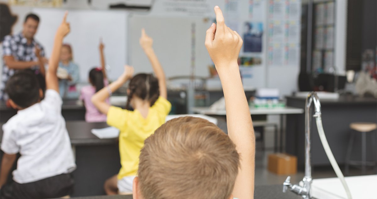 When research-based knowledge is easily accessible then all in the education system can be expected to consider the relevance and application of it in the light of their professional judgement 💻

Find out more about MESH: meshguides.org/background/

#MESHGuide #Research #Education