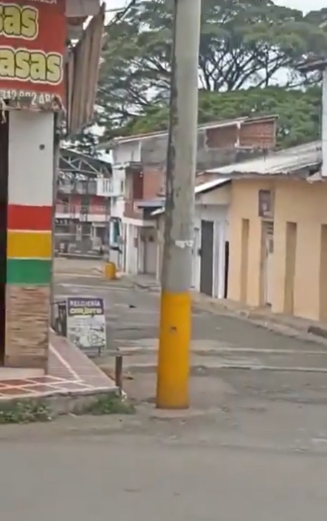 TracTerrorism's tweet image. Central General Staff (#EMC)/Revolutionary Armed Forces of Colombia (#FARC) Armed Assault on Security Forces in #Corinto, #Cauca Department, #Colombia
Read more: trackingterrorism.org/chatter/emc-fa…