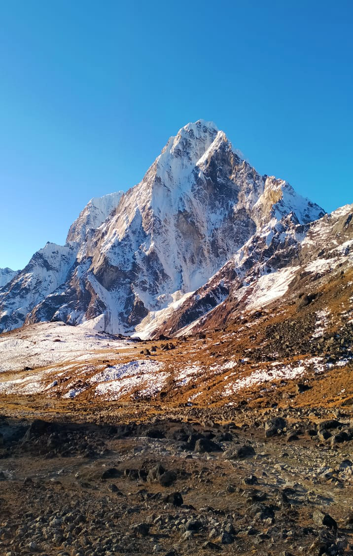 cordialtrek's tweet photo. Namaste and Warm Greetings from Upper Khumbu, Nepal. 🙏
Here we would like to share a few clicks during our 3-Passes Trek via Everest Base Camp with a visit to Gokyo Lakes.
#Trek | #Travel | #Tour | #TheHimalayas | #Adventure | #3Passes | #Gokyo | #EBC | #Everest | #Nepal https://t.co/DmHHUq4vJM