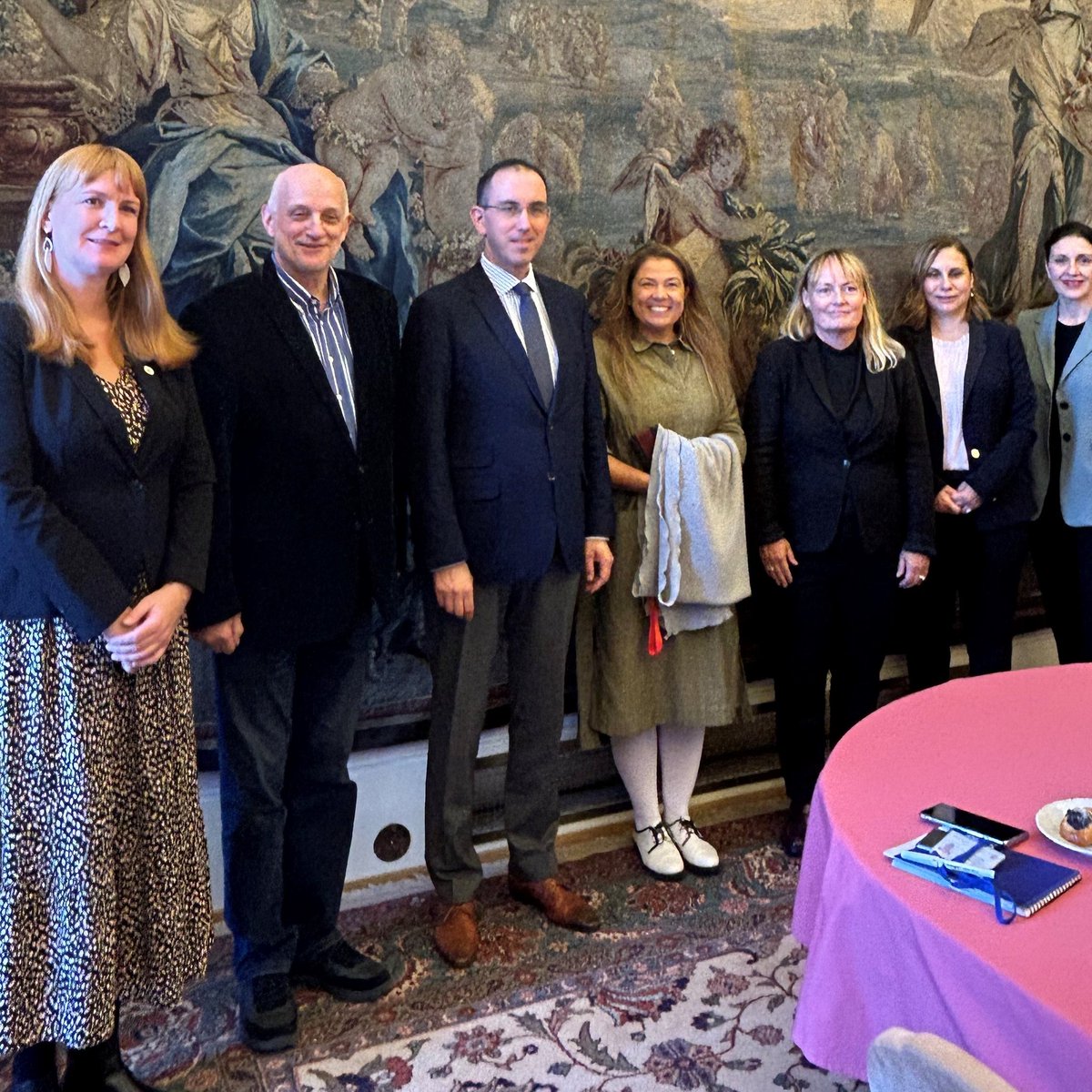 EEDemocracy's tweet photo. EED Executive Director @j_pomianowski & EED Executive Committee members held a productive meeting with @HonzaMarian Czechia's Deputy Minister of Foreign Affairs with a focus on EED’s mission & new EC priorities. #DemocracySupport #EED #EU https://t.co/c8YSaou0j3