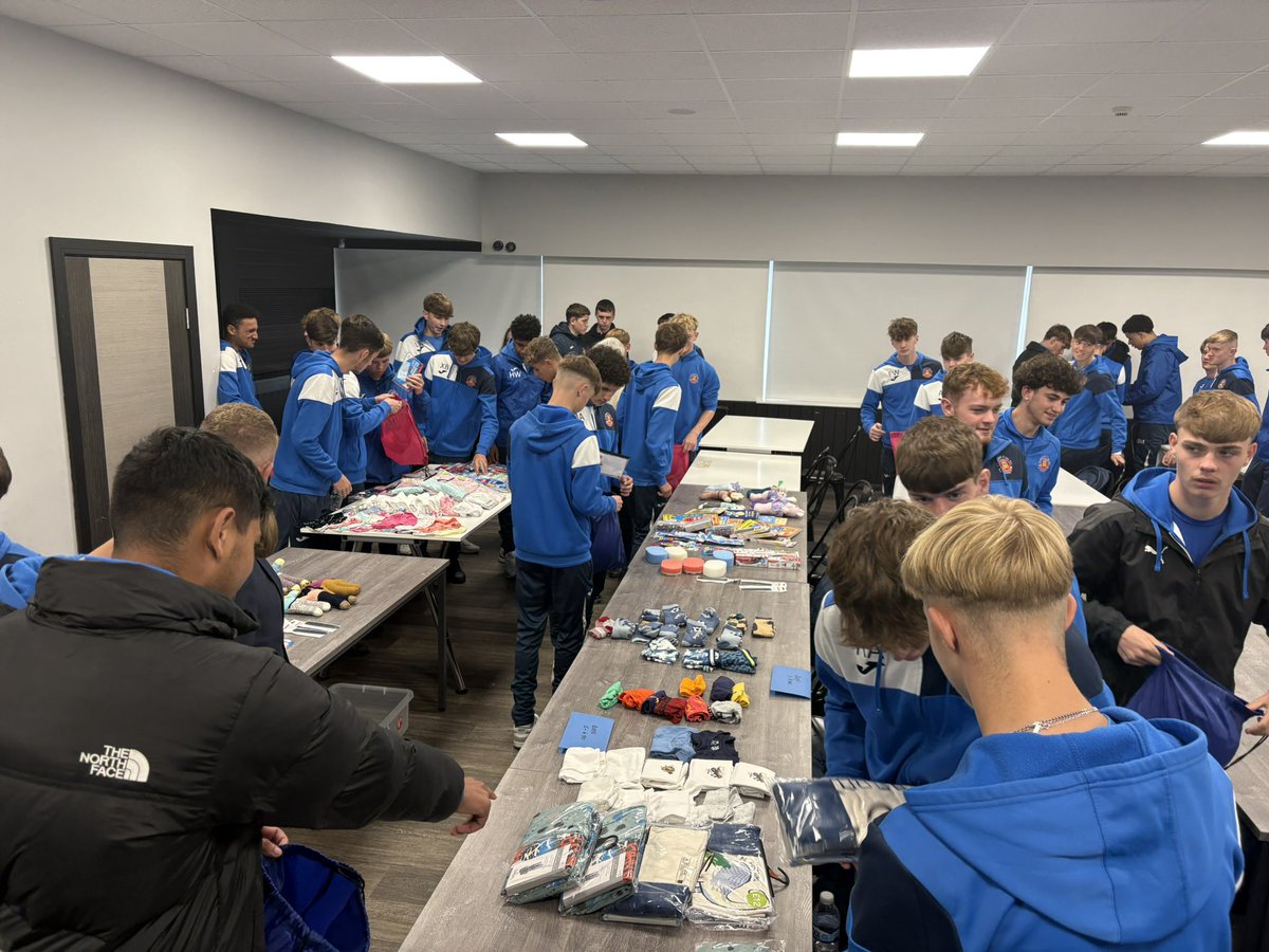 Educating the next generation regardless of gender, sexuality and background.

We are always delighted to support and listen to Jenny and the team of Soroptimist ladies at the academy.