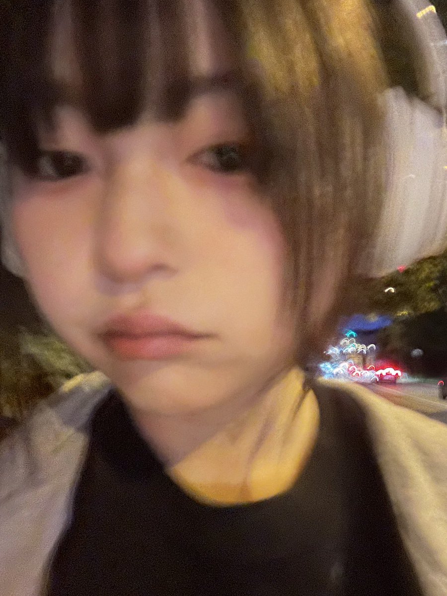 manakanon2019's tweet photo. 最近の愛華お姉ちゃんだよ
今はフランスに住んでるよ https://t.co/FSzniO27rD