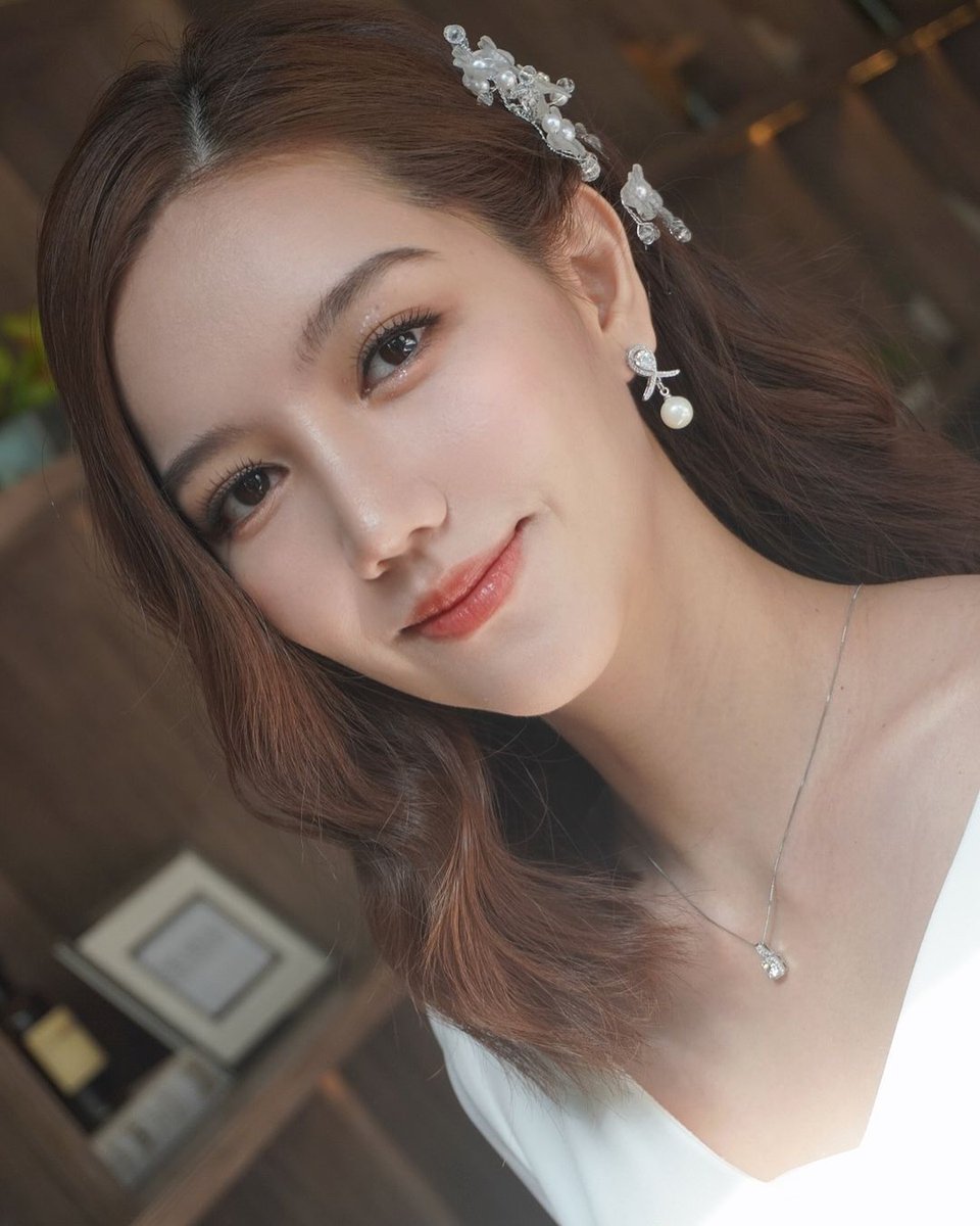 photos2522's tweet photo. เจ้าสาวเช้า Beautiful bride👰‍♀️🕊💐cr. ig:ms_midnightsun 
#ริชชี่อรเณศ https://t.co/nuBIKj8c3R