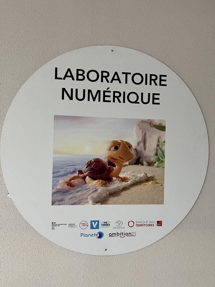 Vivement demain ! 
Ce sera le FESTILAB à Darney, au laboratoire numérique :
Spectacles, animations,
Planetarium🚀
Microfolie🖼️, VR🎇
ENT, programmation, Webradio, WebTV📽️
Bon usage du numérique🐢...
#CD88 <a href="/dane_nancy_metz/">DRANE Nancy-Metz</a>  #CCVCSO <a href="/ERUN88Vosges/">Erun88</a> 📲
Entrée gratuite.😃