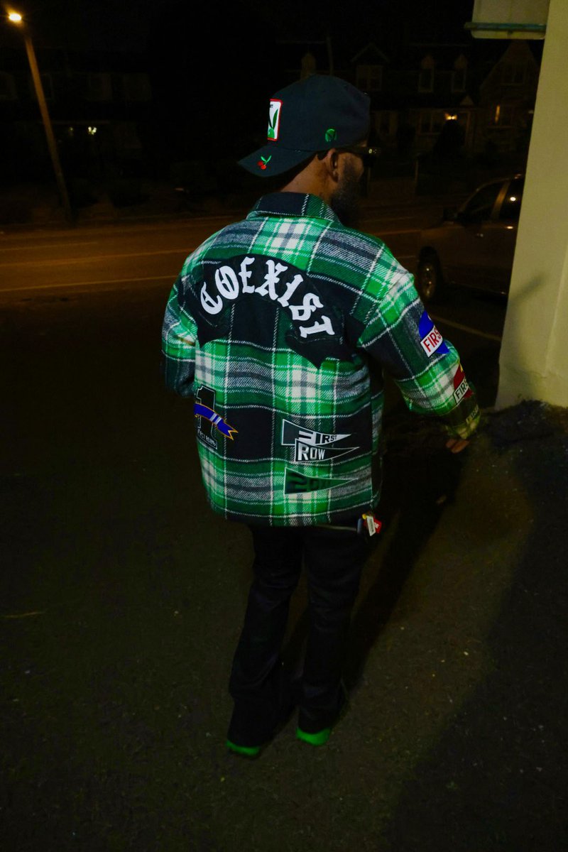 RealityChilds's tweet photo. #Pressure been getting applied since my momma birthday me… The coldest 🥶 at Doing Meeeee lol! #BigDrippa 💦 Splash https://t.co/6x2qFPaevJ