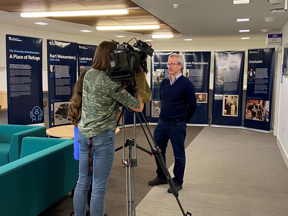 <a href="/itvmeridian/">ITV News Meridian</a> joined us on campus to interview 100-year-old Jewish refugee who fled the Nazis, and former history tutor, Dr Edgar Feuchtwanger, and to celebrate our new University of Sanctuary status. 

Look out for their report on today's bulletins!

itv.com/news/meridian/…