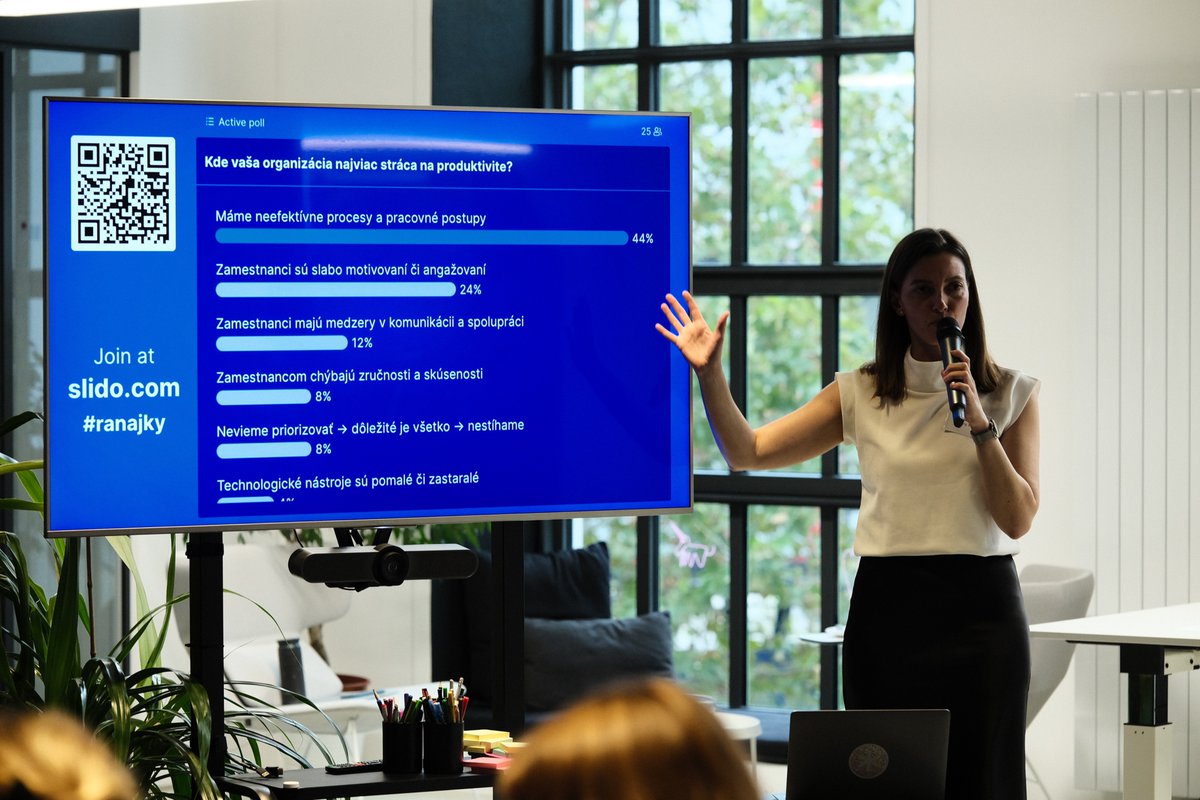 Lighting Beetle* tweet media