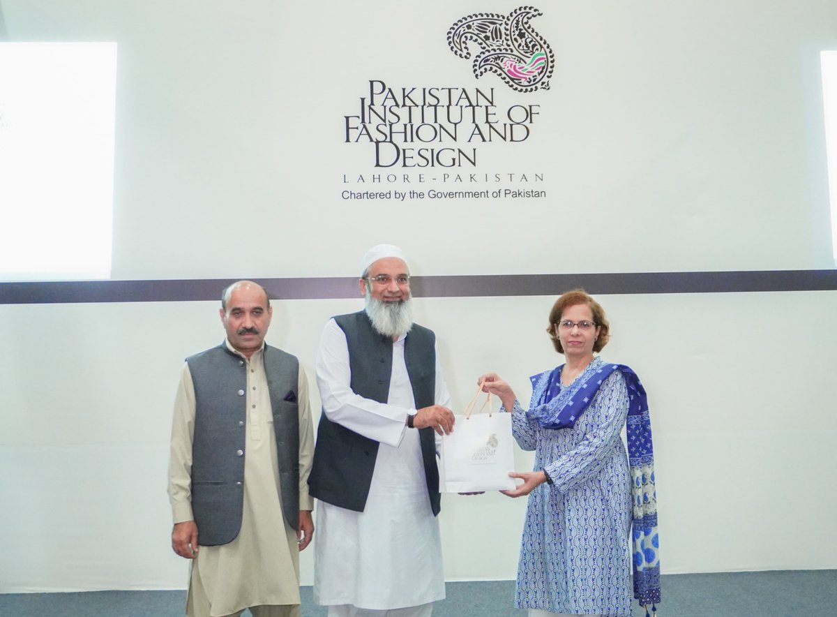 CHDHospital's tweet image. Our Volunteer CEO, @farhanahmadPK, accompanied by dedicated team members, led a #CHDAwareness Session for @pifdlahore #PIFD. We are grateful beyond measure to their management, especially Vice Chancellor - Prof. Ms. Hina Tayyaba, for the opportunity.
@captainmisbahpk #PCHF #CHD