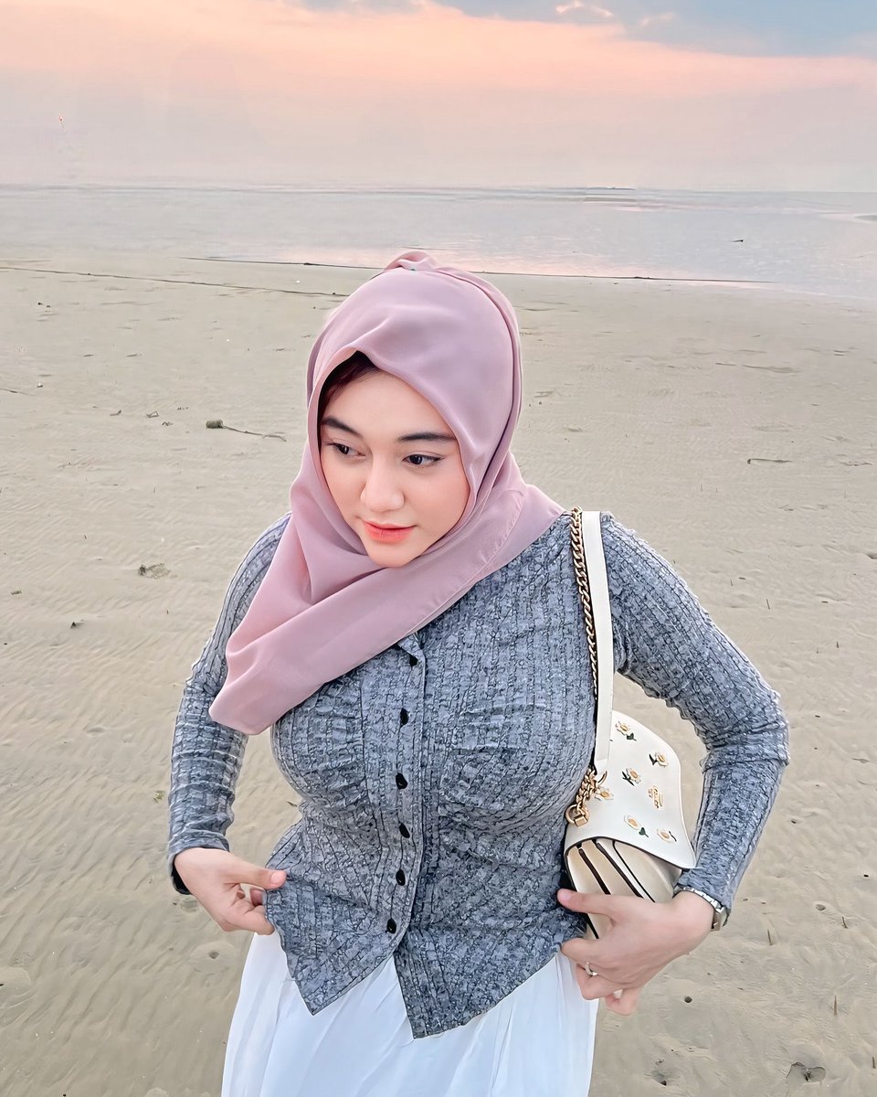 𝑹𝒆𝒑𝒐𝒔𝒕 𝑰𝒏𝒔𝒕𝒂𝒈𝒓𝒂𝒎 :
📌 hilmawahyu_