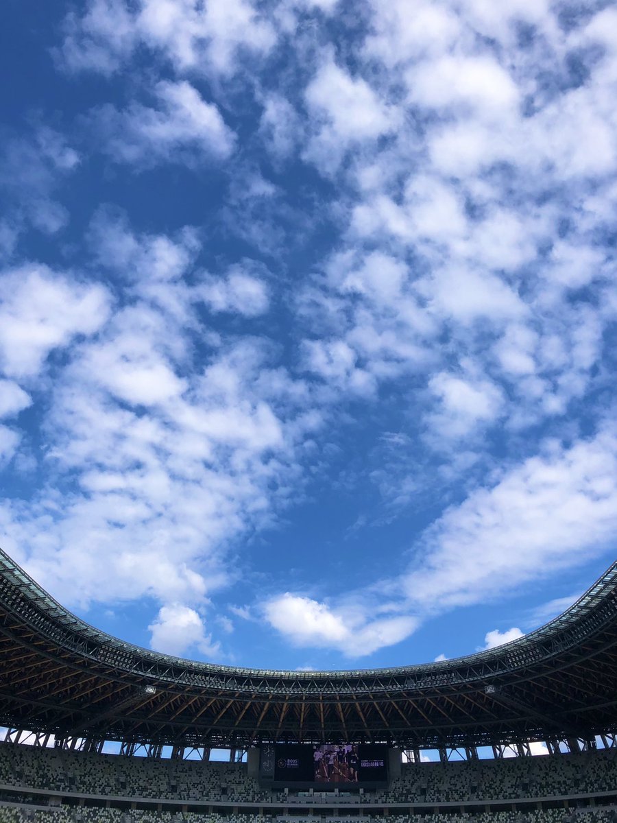 hiro__1__'s tweet photo. リレーマラソンin国立競技場

今回で3回目の国立競技場RUN💨
天気も良く気持ち良く走れた✨ https://t.co/lvqYJ09QM9