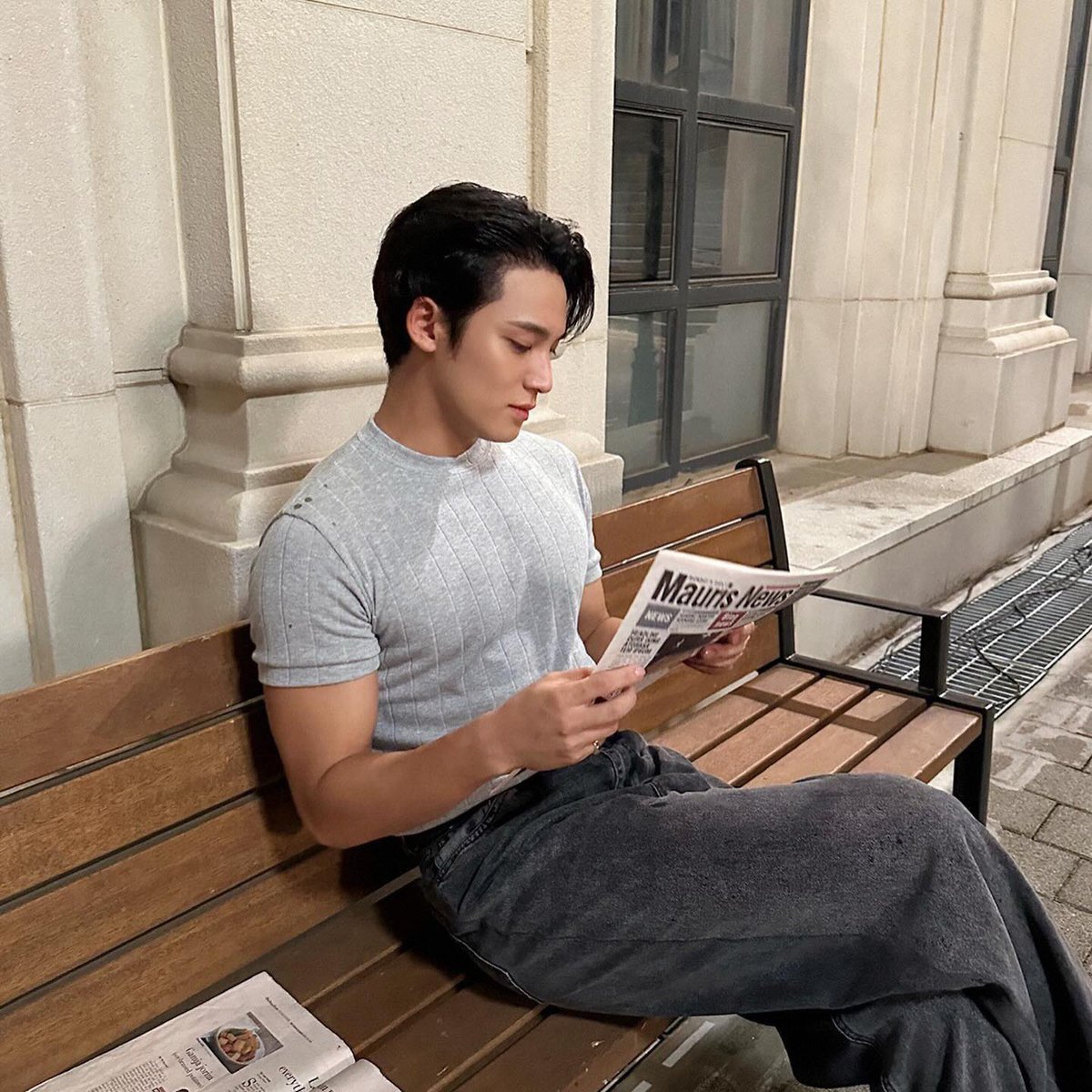 수상할만큼옆태를사랑하는여자의심금을울리는사진이.............😱