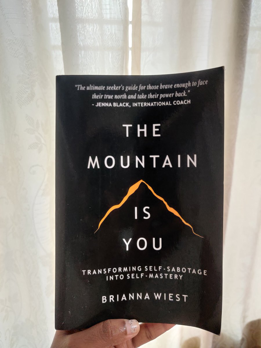 drajayrohini's tweet photo. Faced the biggest failure of my life with this book. I buried my old self to build a new future for myself. I would never stop recommending this gem. https://t.co/5a55yF4SYa
