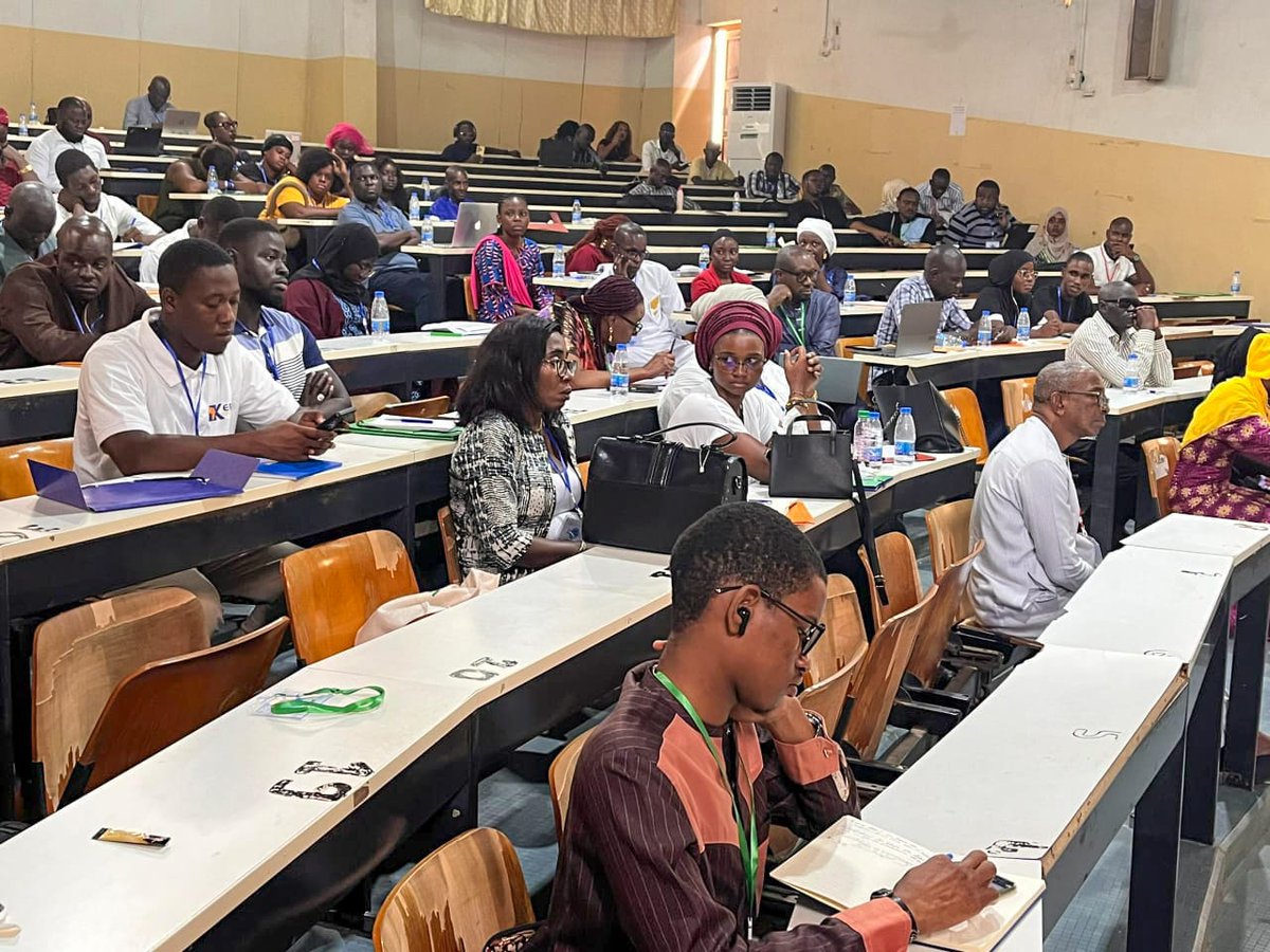 E-Éducation Citoyenne participe au 3ème Forum International de Dakar sur l'Éducation à la Santé et au Bien-être des Jeunes et Adolescents ! 🎉

Notre responsable formation présentera : "Le théâtre participatif : un outil puissant pour la transformation sociale" 🎭.

#ForumDakar