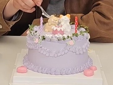 cuteboysENHYPON's tweet photo. しぬwwwwwwwwwwwwそれも食うのかよwwwwwwwwwwww https://t.co/PW79YSV0z8