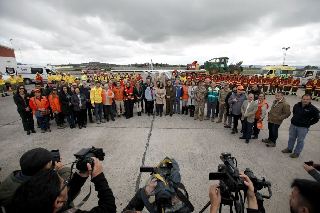 Presentan plan para enfrentar incendios forestales en el Biobío destacando aumento en presupuesto regional
suractual.cl/2024/10/15/pre…