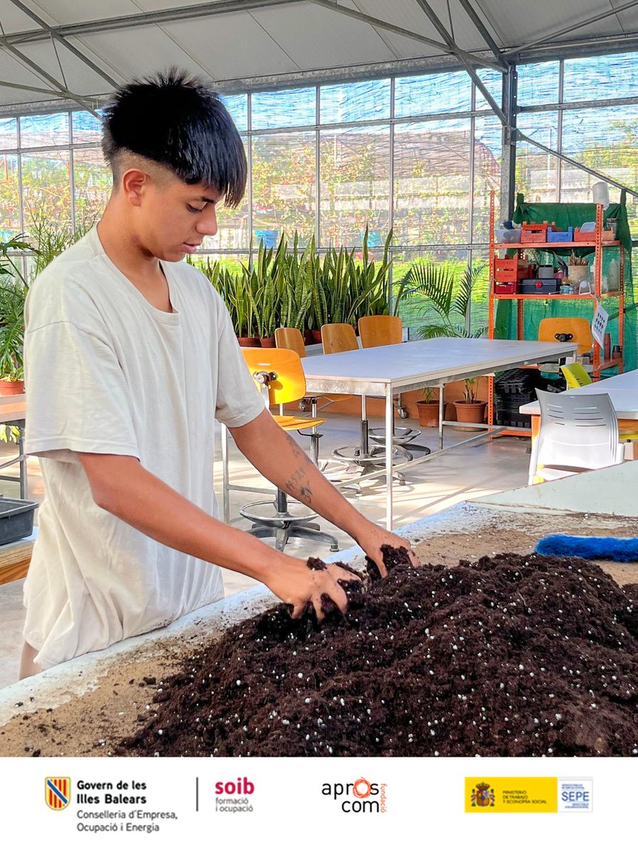 Aproscom Fundació tweet media