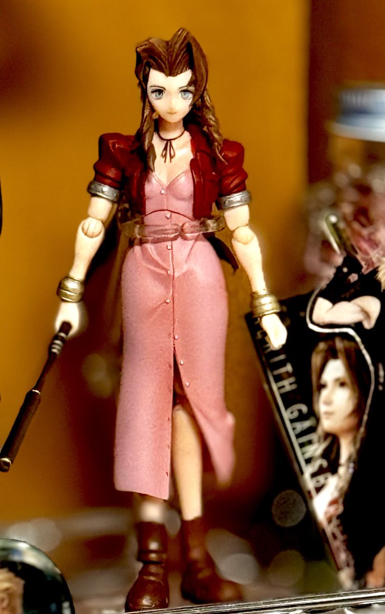 エアリス来たよー✌️
取り急ぎスペース確保✨