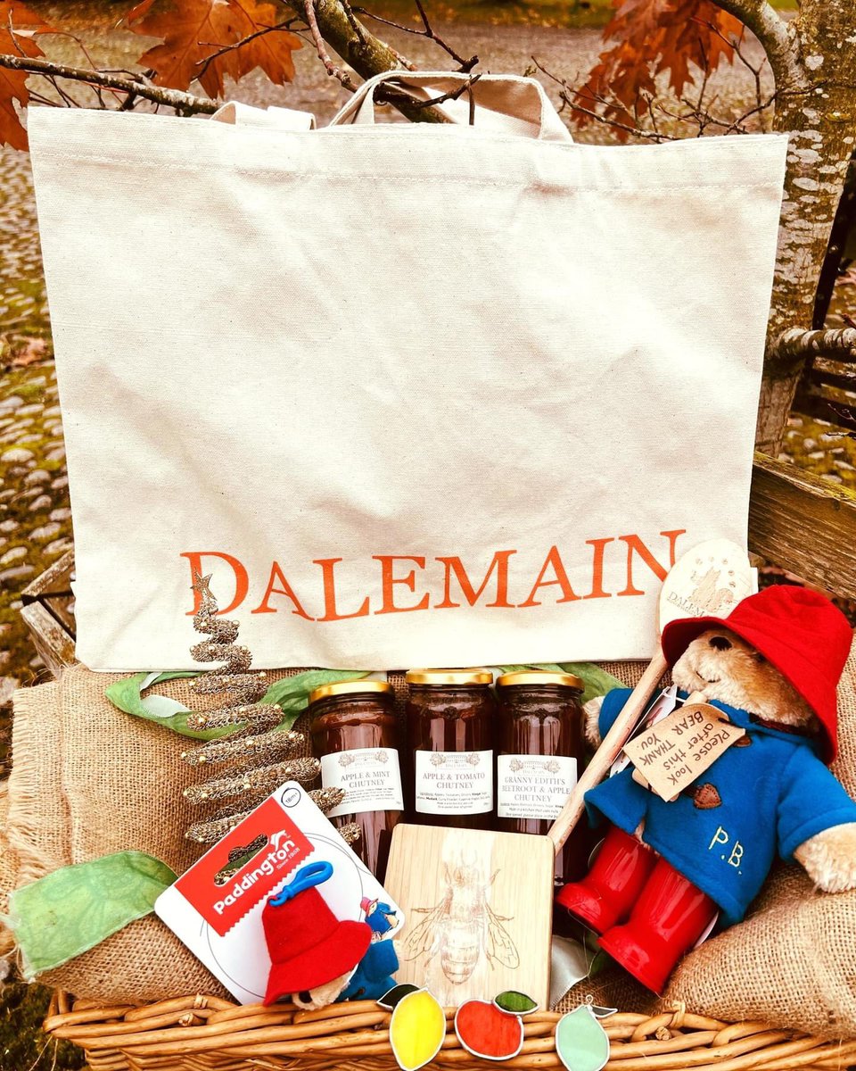 Thinking about Christmas shopping?...No problem! We've got you wrapped up this festive season! 🎄

facebook.com/share/p/u89cCV…

#Dalemain #DalemainMansion #DalemainGardens #DalemainMansionAndHistoricGardens #Christmas #ChristmasGifts #CumbriaTourism #ShopLocal #ChristmasInCumbria