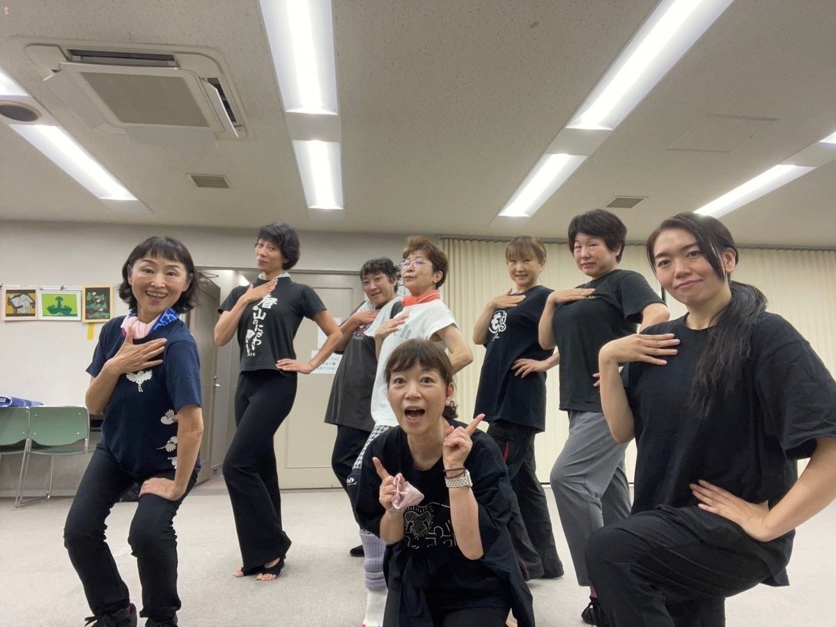 PookiePiece's tweet image. Luffy's voice actress, Mayumi Tanaka, shared new photos with Stussy's and Perona's voice actresses from their senior dance club. With the One Piece anime on break for nearly half a year, the voice actors are focusing on their health and enjoying their time.