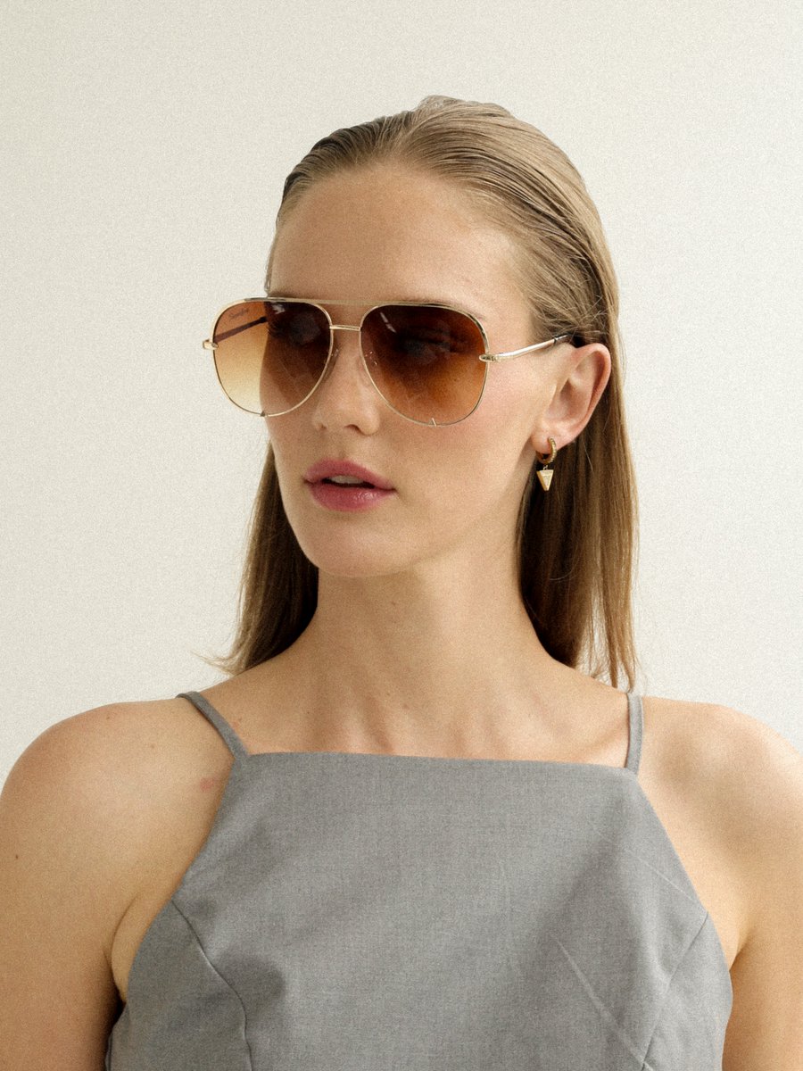 The Aaron Polarised Sunglasses
Shop Online: superfine.co.za/products/aaron…