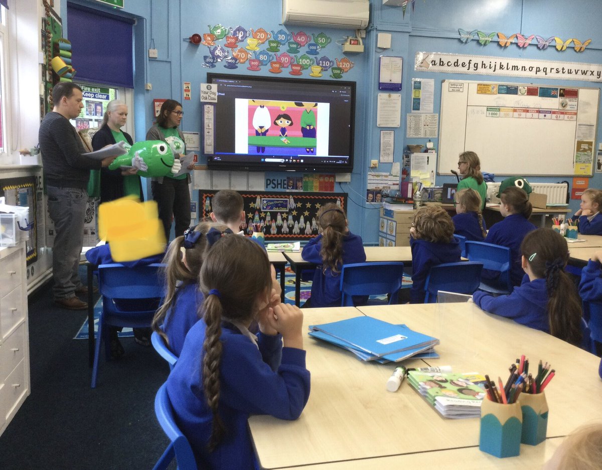 ourladyoflourd1's tweet image. Oak Class have been working with the NSPCC this morning, exploring ways they can speak out and stay safe in different environments with the help of their trusted adults #OLOLPSHEE #NSPCC