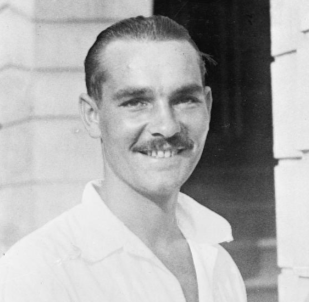 Elle M. Davidson tweet media