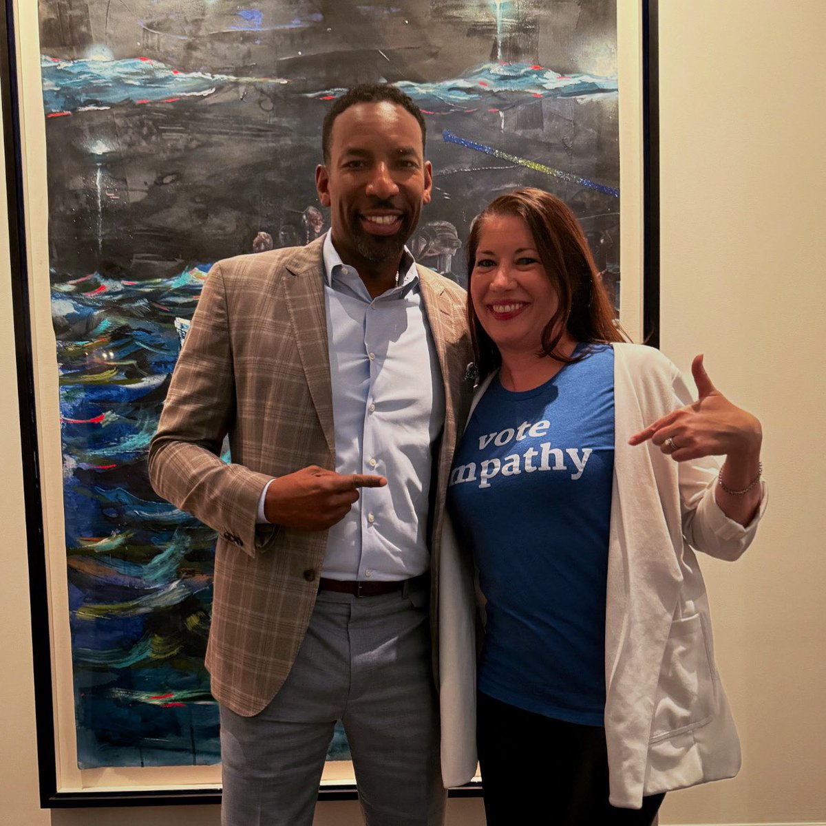 Thank you <a href="/andreforatlanta/">Andre Dickens</a> for joining us last night at <a href="/GAWINList/">Georgia WIN List</a> 💙

Early voting starts today y’all! Make your plan to cast your ballot. 🗳️ 

And thank you to my dear friend <a href="/shelton/">nope</a> for the “Vote Empathy” t-shirt 🫶

#EarlyVoting 🍑
