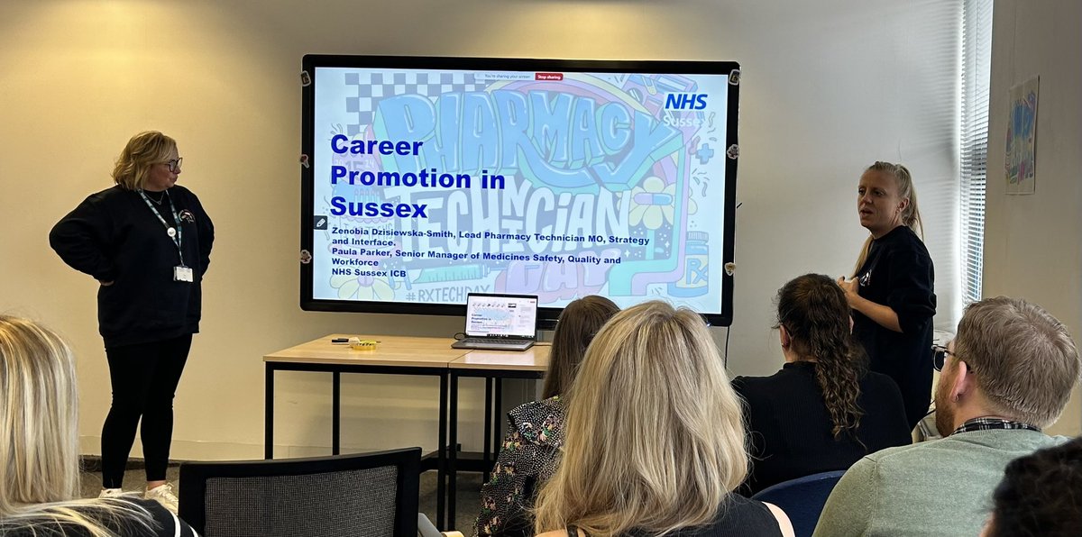 Great to hear about the great work in <a href="/NHSSussex/">NHS Sussex News</a> promoting pharmacy careers…. Lots to do, but exciting times ahead! 👏<a href="/Alice_Conway_/">Alice Conway</a>  #RxTechDay   #professionalism