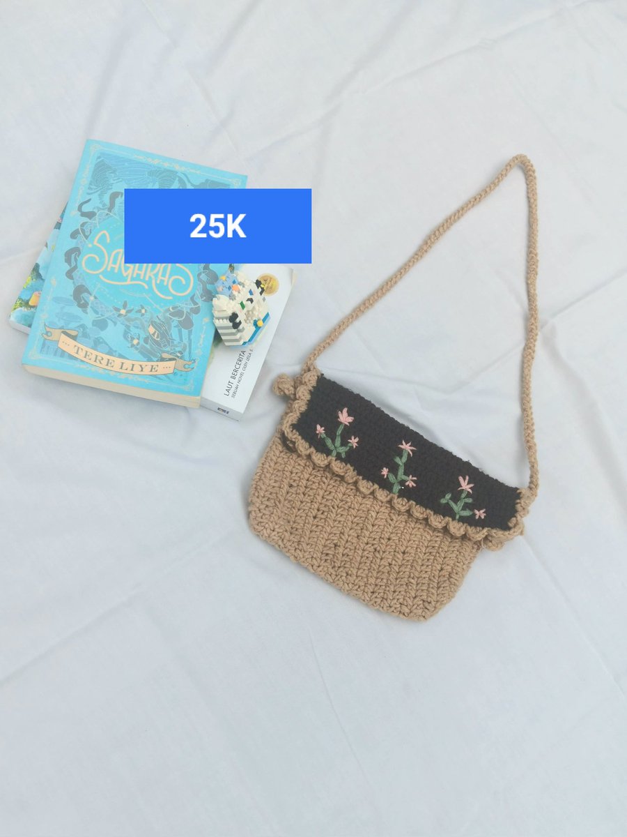 #wts Want To Sell Crochet Bag (tas rajut)
Handmade 100%💍💗
murcee nich!!!
Mau custom? dm ajaa💐🌸
#zonajajan #zonauang #rajut #crochet #bag