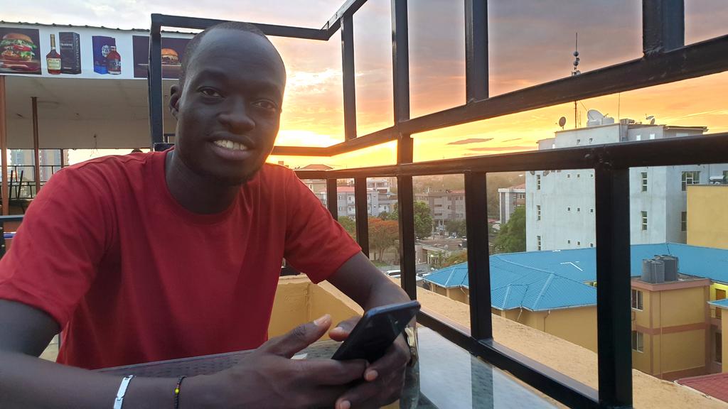 wanilokulang's tweet photo. I haven't showered for five days now because apparently in Juba for one to have water, you need connections 😭 https://t.co/vc15pWZMYa